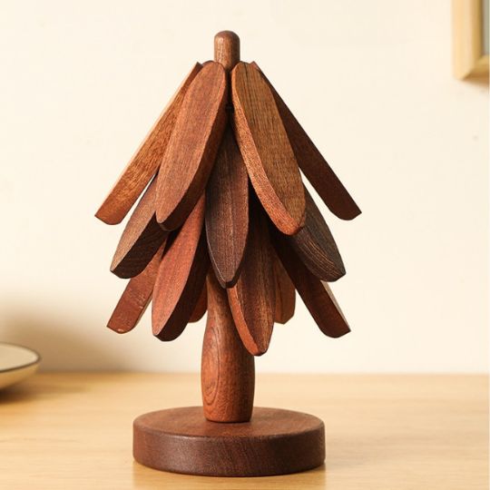 Wooden Tree-Shaped Coaster Set to Protect Surfaces